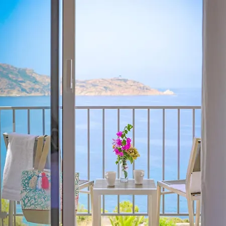 Le Saint Erasme, Hotel Eco Friendly Calvi  Buitenkant foto