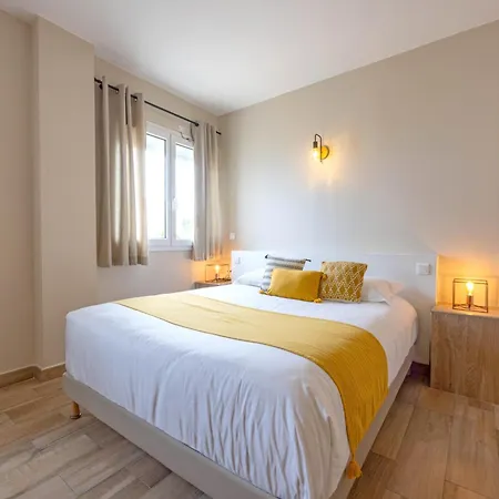 Le Saint Erasme, Hotel Eco Friendly Calvi  Buitenkant foto