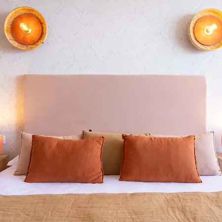 Le Saint Erasme, Hotel Eco Friendly Calvi  Buitenkant foto