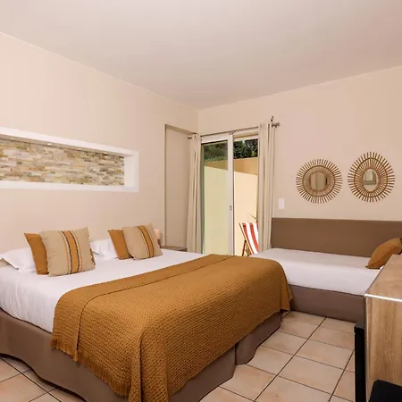 Le Saint Erasme, Hotel Eco Friendly Calvi  Kamer foto