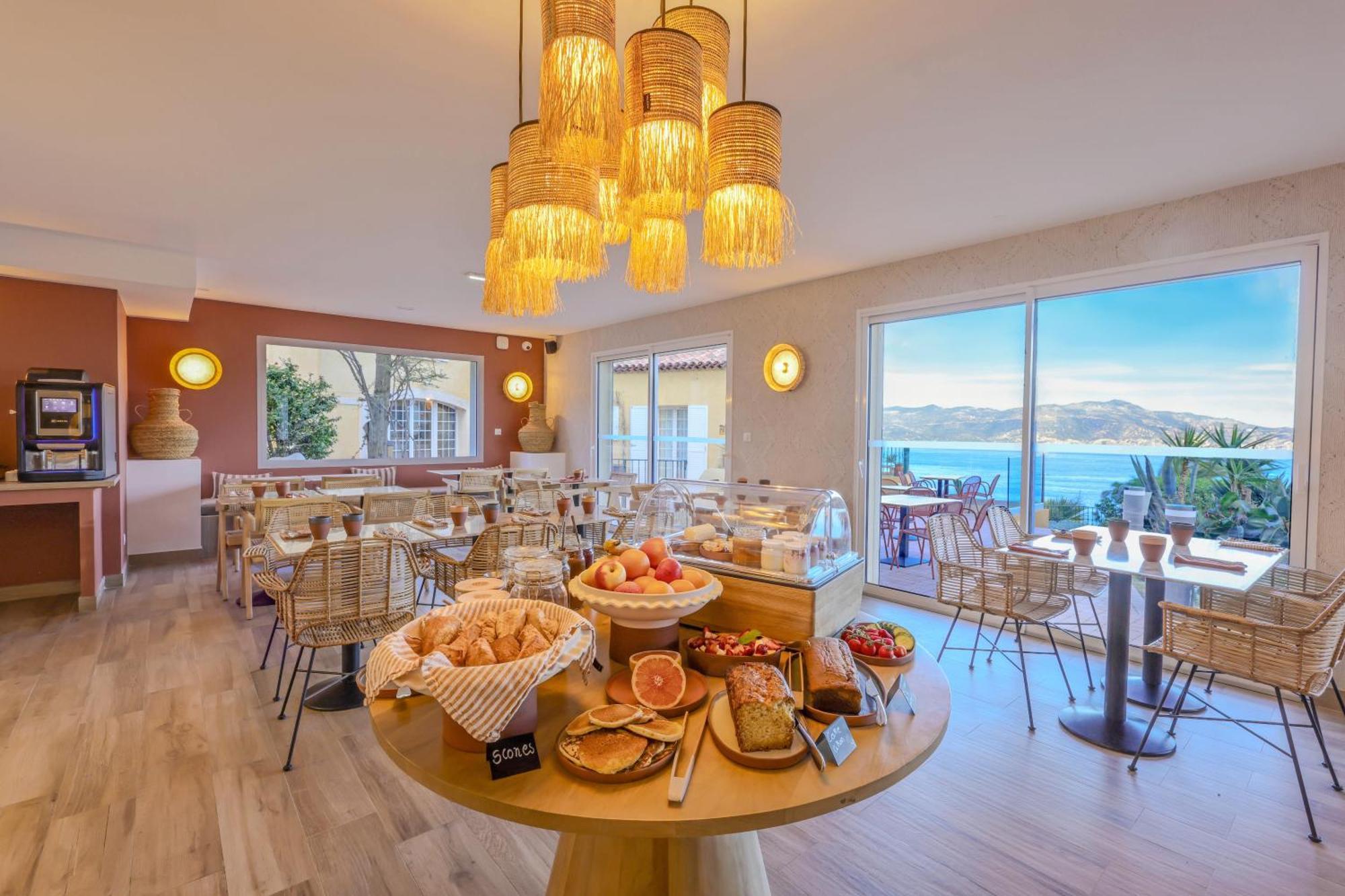 Le Saint Erasme, Eco Friendly Hotel Calvi (Corsica)