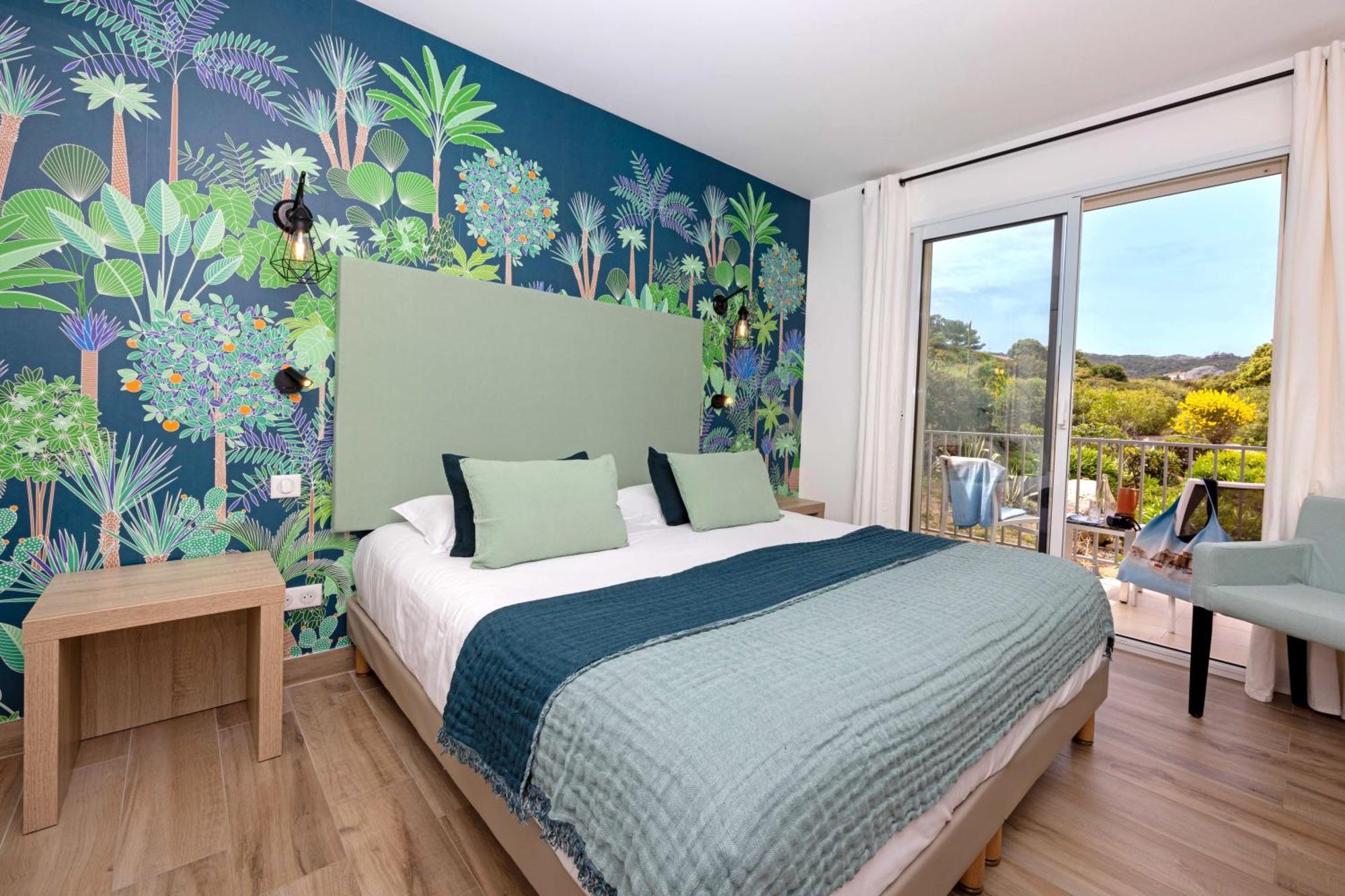 Le Saint Erasme, Eco Friendly Hotel Calvi (Corsica)